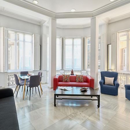 Boutique Suites Echegaray مالقة المظهر الخارجي الصورة